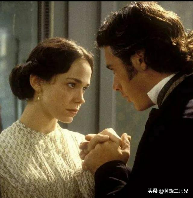 有钱的狗:有钱有房有车，还有条狗，你会选择结婚吗？