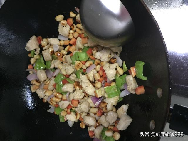 苋菜怎么做(苋菜怎么读)