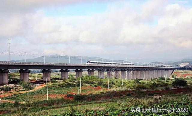 宜宾到昆明高铁经过哪些地方?宜宾一六盘水市？