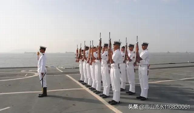 张小爆:九千岁魏忠贤为何没有唐朝宦官们的威风