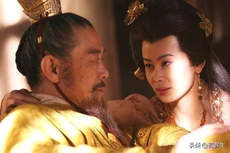 电视机没插电灵异事件:古时候没有电，古人是不是天一黑就睡觉？