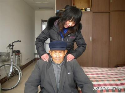 年薪100000的工资,你已经超过了百分之九十九的人,而且只是保姆工作