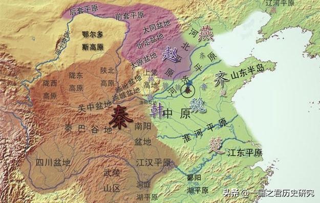 上党是一块高地,与韩,赵,魏三国交界,秦国一旦占了上党郡,就会对韩,赵