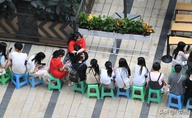 爱上海 知乎:肺炎疫情影响下,奶茶行业会怎么样?插图5 爱上海 知乎
:肺炎疫情影响下,奶茶行业会怎么样?