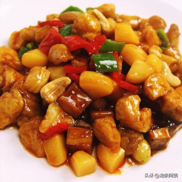 鸡胸肉怎么做才好吃:冰箱里剩了几块鸡脯肉怎样做成小孩爱吃的美食？