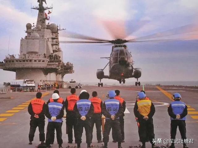 055驱逐舰和辽宁舰谁的威慑力更大