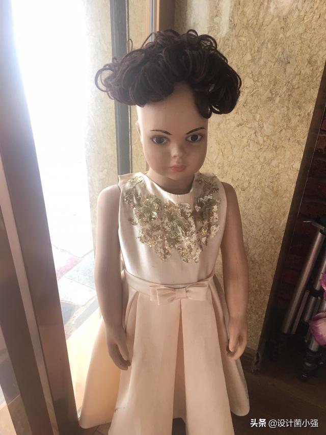 PS奇幻合成,公路上游泳的美人鱼该怎么做？