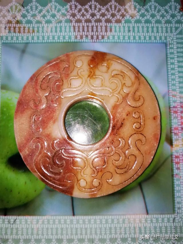 如何看一块玉值不值钱,买了一块玉，大家看看是什么料值多少钱？