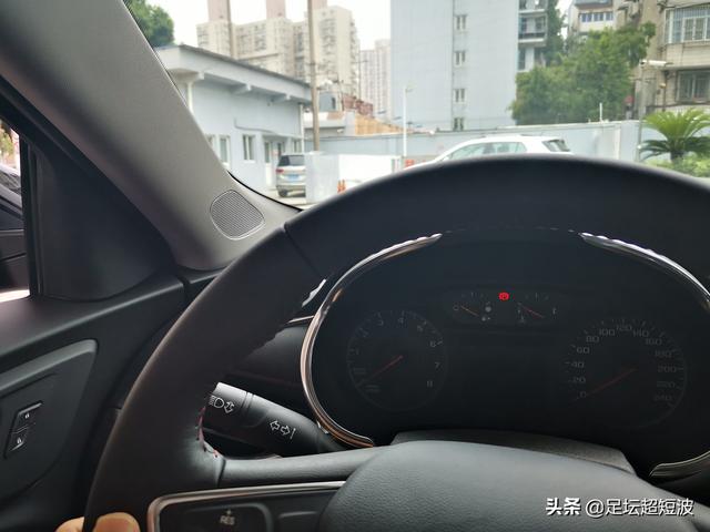 为斯宝赛级怎么样:国产狗粮现在也不错，哪个比较好呢？