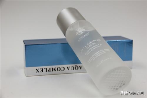 爽肤水怎么用使用的正确方法,爽肤水的正确使用方法与步骤？