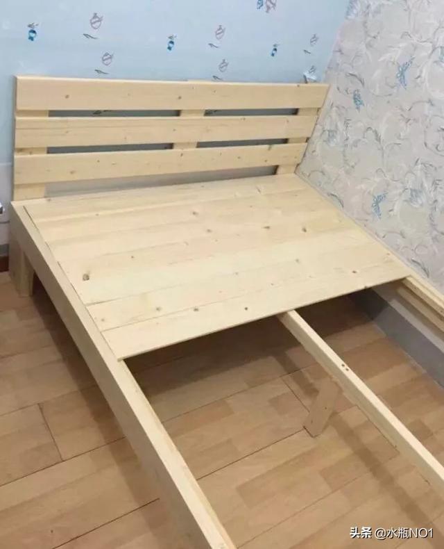 头条问答 为什么木板床一坐上就嘎吱嘎吱响啊 什么原因呢 13个回答