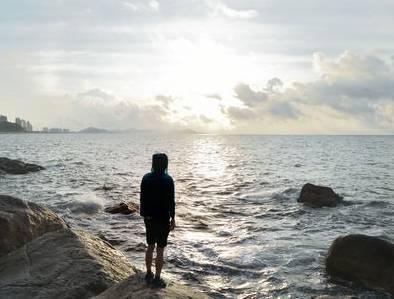 杨开慧怎么死的:你怎么看余华的“死亡不是失去了生命，而是走出了时间”？