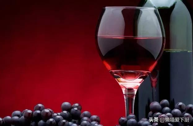 喝葡萄酒好还是红酒好，口感涩的红酒好,还是不涩的红酒好？