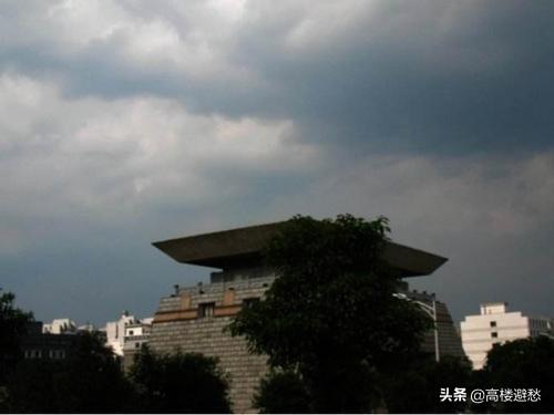 风雨如晦的意思:“既见君子，云胡不喜”出自那里，是什么意思？