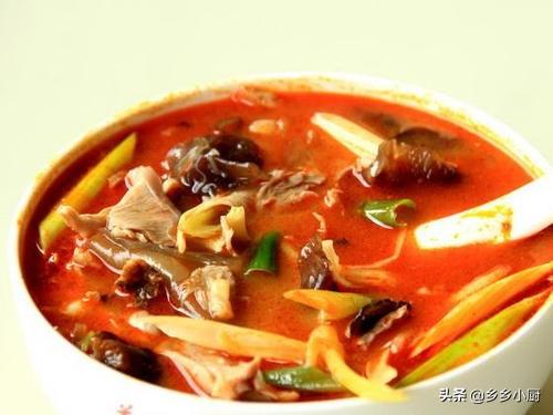 回锅鸡(回锅鸡的正宗做法视频)