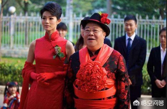微信帅气老头头像:有些女生为什么喜欢“老男人”