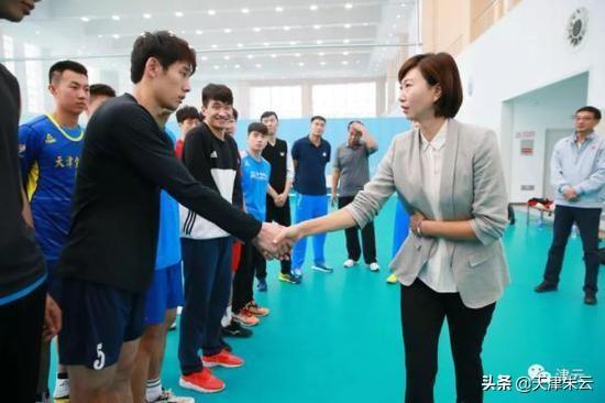 韩智敏个人资料:首个加入WNBA的亚洲人，女篮第一中锋郑海霞如今现状如何？