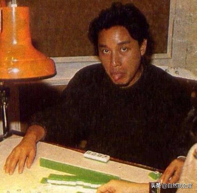 张国荣死亡现场:如何看待哥哥张国荣和梅姐梅艳芳之间的情义