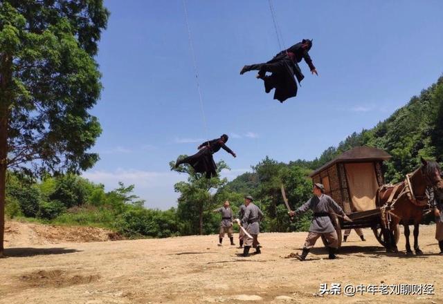 李宇春车祸死亡照片:丈夫故意不告知危险路段，出轨妻子被车撞死，涉嫌故意杀人吗？