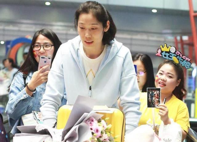 女排朱婷的老公是谁:朱婷和埃格努的身体素质对比如何？谁是当今女排的第一人？