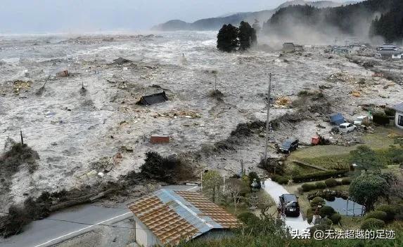 那才是近年来最恐怖的一次大海啸2004年12月26日