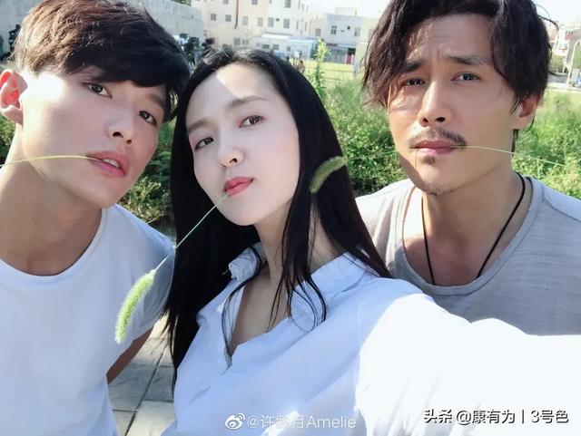 女人夏天穿丝袜不热吗？冬天穿丝袜不冷吗？