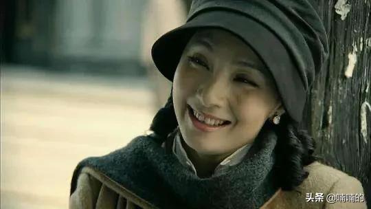 杨幂马甲线:娱乐圈中有哪些女星拥有完美的马甲线？