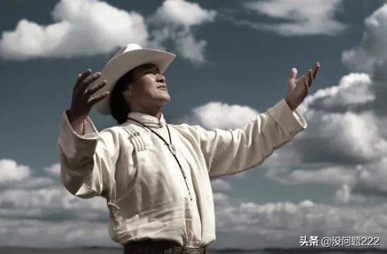 布仁巴雅尔:布仁巴雅尔是歌手还是歌唱家？