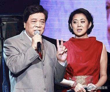 你认为每年的央视晚会谁是真正的主持一哥一姐？为什么？