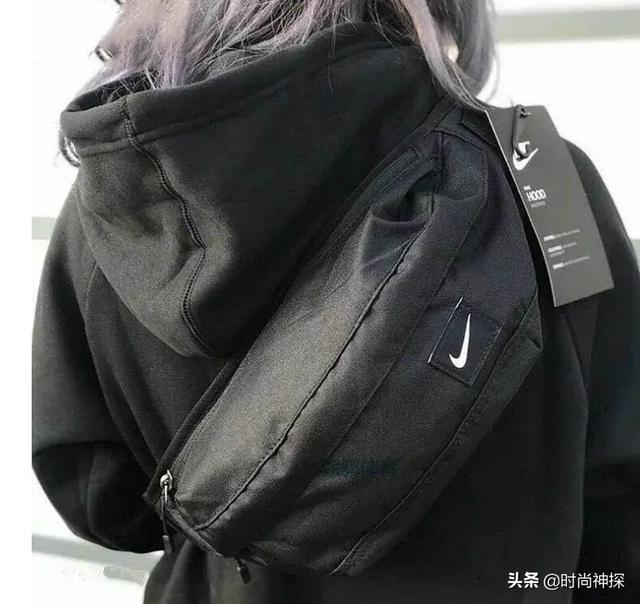 腰包怎么背,出去旅游背什么包比较方便？