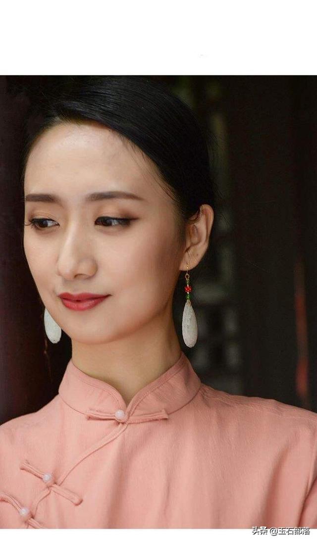 和田玉有裂纹能养好吗,和田玉有裂，价值有多大影响？