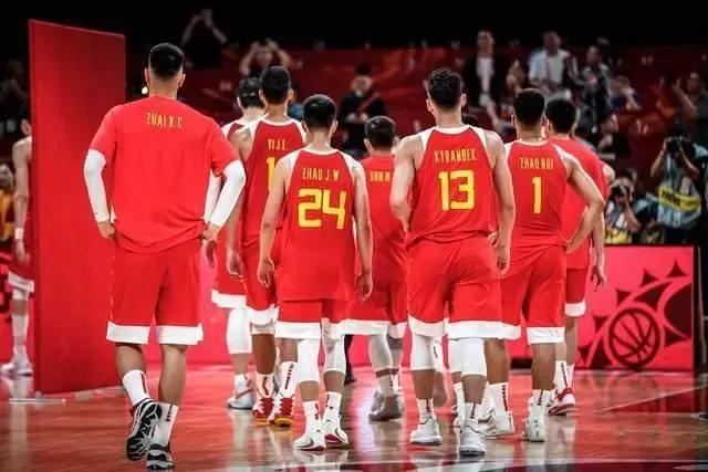 孙铭徽:孙铭徽的脾气为什么那么大，为什么总是和别人吵架
