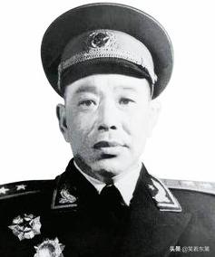 宋美龄的父亲:历史上有哪些名人是同学，或者是亲戚？