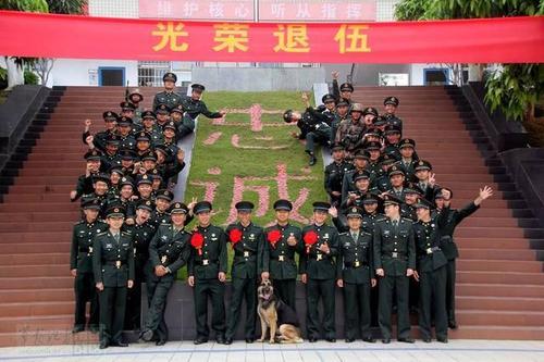 以前当过兵,想自己创业,做点什么？