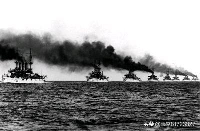 日本人敢和沙俄海军硬杠，为何却被大白舰队吓