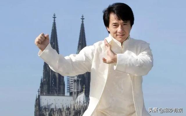 成龙妻子:同样是弃养孩子，网友对郑爽和成龙的态度为什么不同？