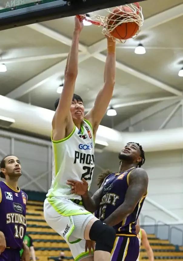 柴静苏群:苏群爆料周琦引NBA注意遭到澳洲篮球专家怒斥！您怎么看
