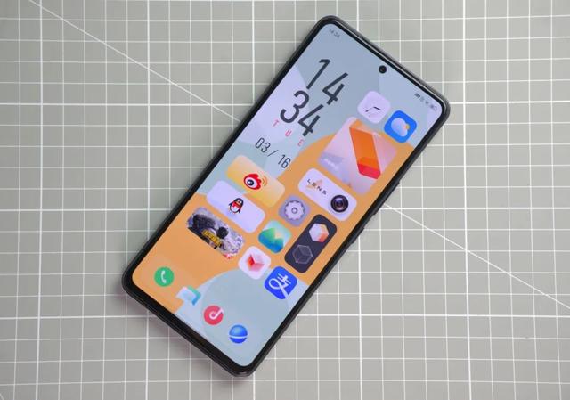 蓝脚鲣鸟一家原图:有什么看起来成熟又少女的穿搭，想了解一下？