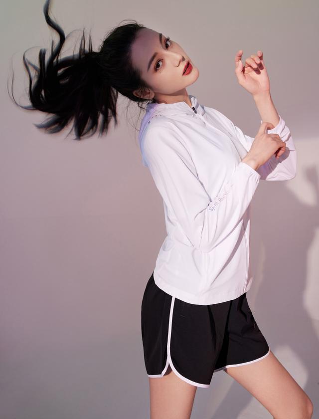 迪丽热巴 八字 桃花,你希望迪丽热巴以后嫁给谁？