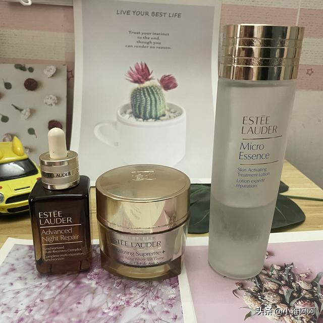 对抗初老用什么护肤品好？