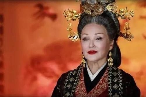 汉景帝:汉朝的大将军周亚夫，吃肉要双筷子，汉景帝刘启为什么起了杀心？