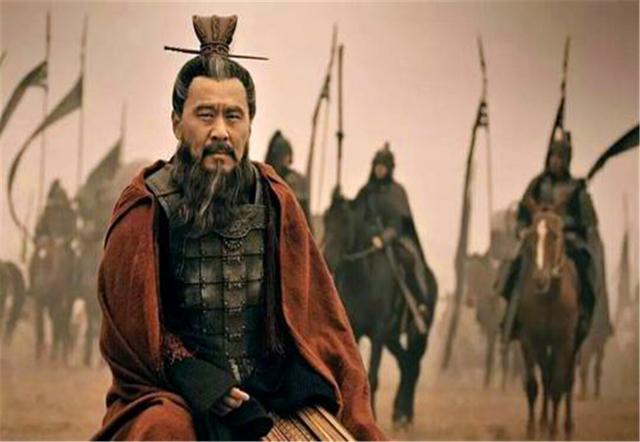 曹操为什么要放弃与刘备争夺汉中？