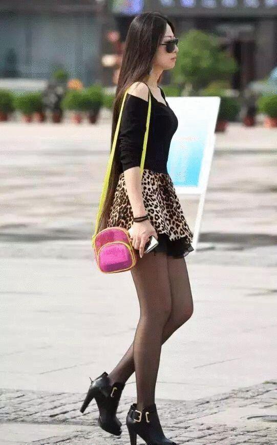 女生穿的连裤袜到底是裤子还是袜子呢