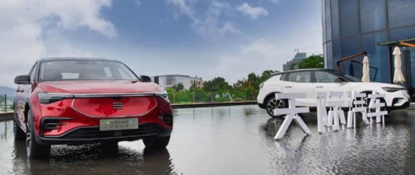 北京现代纯电动汽车，为什么不能在汽车上装个电机来驱动空调压缩机达到省油的目的呢