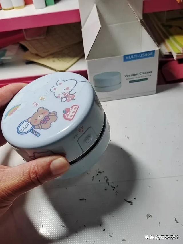 家里放一物绝对没蟑螂:多地出现“擦油烟机”女子，网友说很恐怖，她们真实目的是什么