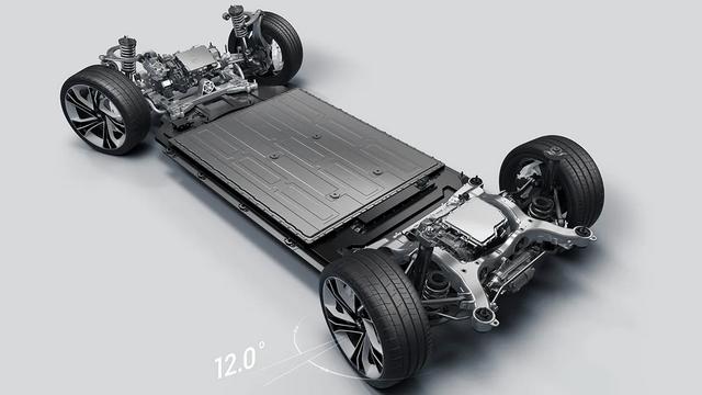 高档电动汽车，智己L7即将量产交付，怎么看待这款高端智能汽车