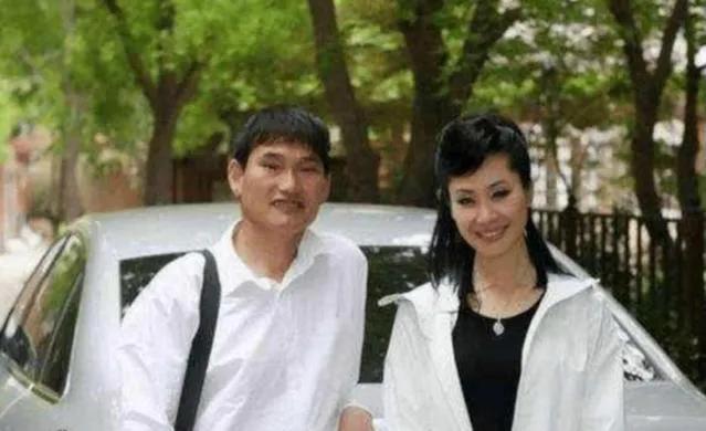 于文华现任老公:为何大衣哥关注度高，而同样星光大道出来的关注度就没他高