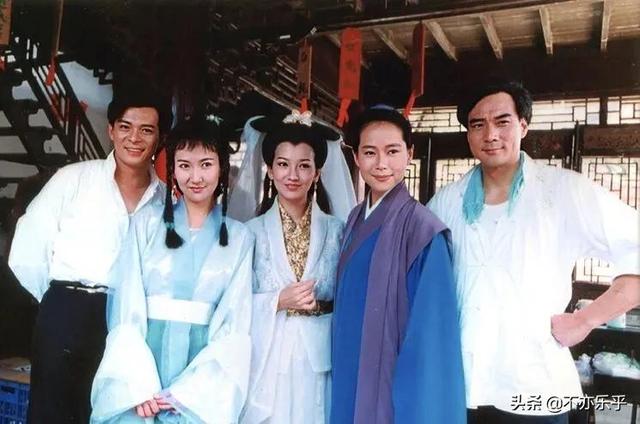 白蛇传大结局:为什么非要把白素贞压在雷锋塔里呢就不能有一个完美的结局吗