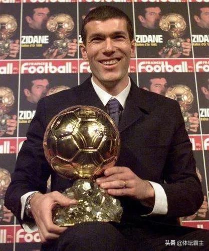 迄今为止，足球史上最难超越的十大巨星球员都有谁？插图81