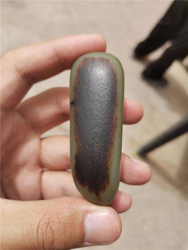 怎么鉴别一块石头是不是玉？插图22